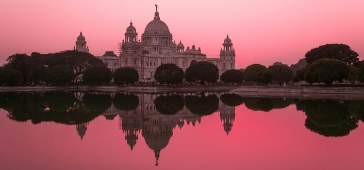 Pourquoi choisir un voyage sur mesure en Inde ? Pourquoi choisir un voyage sur mesure en Inde ?